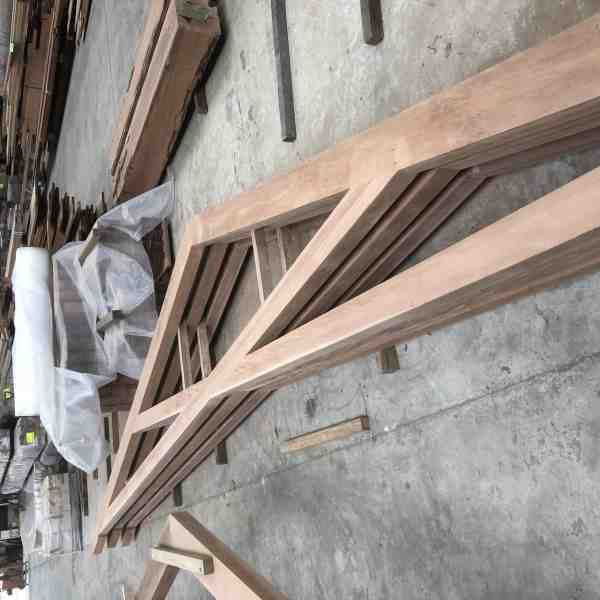 Laminated Brushbox scissor trusses